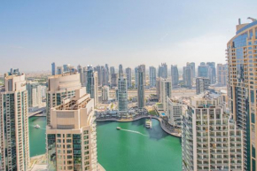 Nasma Luxury Stays- Majestic Marina Views, Lavish 4BR Getaway in JBR